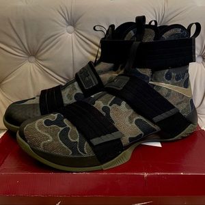 Lebron Soldier 10 SFG Camo